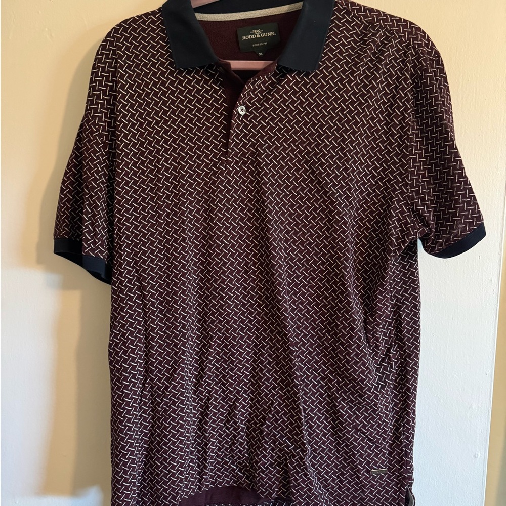 Rodd & Gunn Maroon Geometric Polo